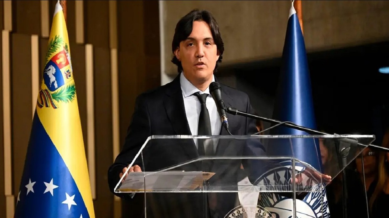 Venezuela negocia reestructuración de deuda con FMI