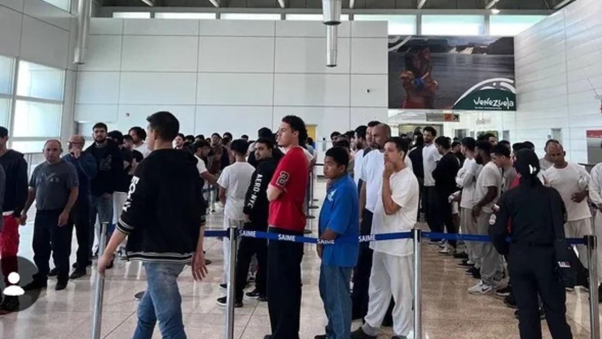 Regresan 162 venezolanos desde Estados Unidos a través de vuelta a la patria