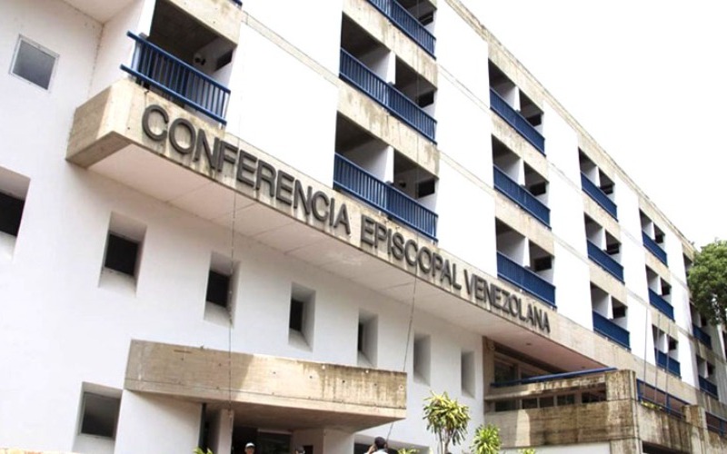 Conferencia Episcopal exhorta liberar presos políticos tras muerte de Carmen Navas