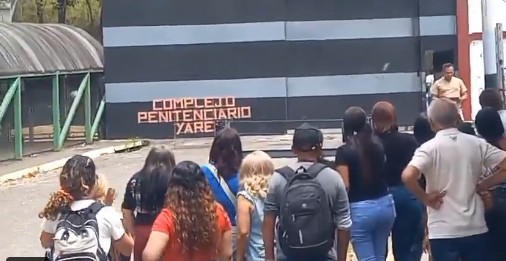 Liberan 17 presos políticos del caso Pdvsa en cárcel de Yare