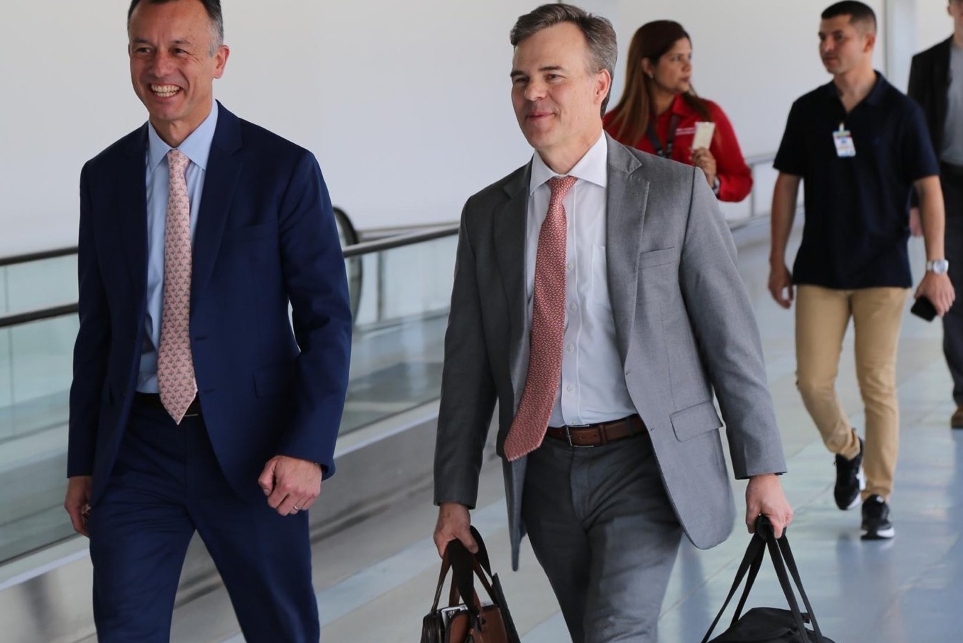 John Barrett impulsa nuevas alianzas económicas entre EEUU y Venezuela
