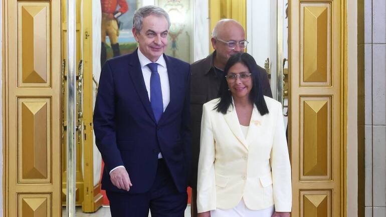 Video resurge mostrando cercanía entre Zapatero y Delcy Rodríguez