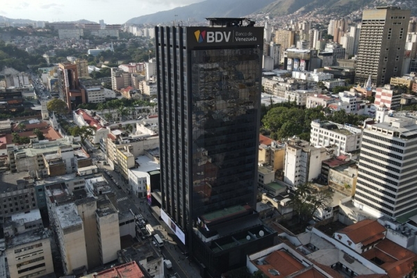 BDV acuerda corresponsalía con Erebor Bank para operaciones en Estados Unidos