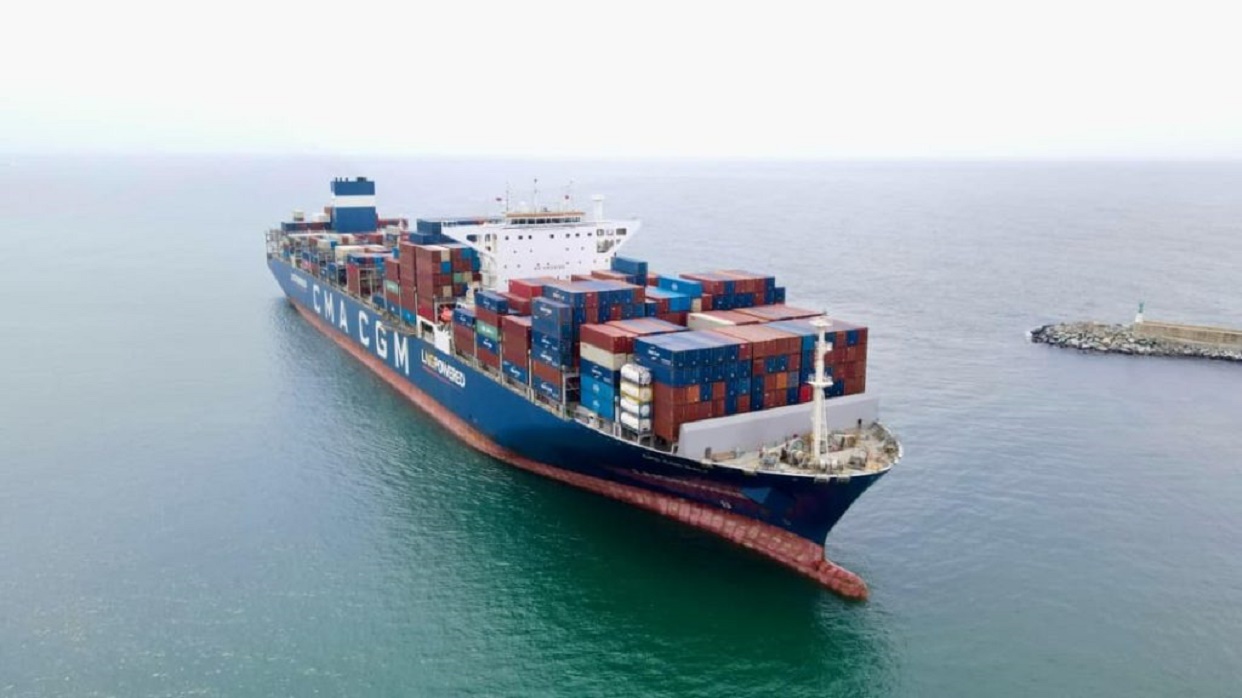 Arriba a La Guaira el buque más grande en aguas venezolanas