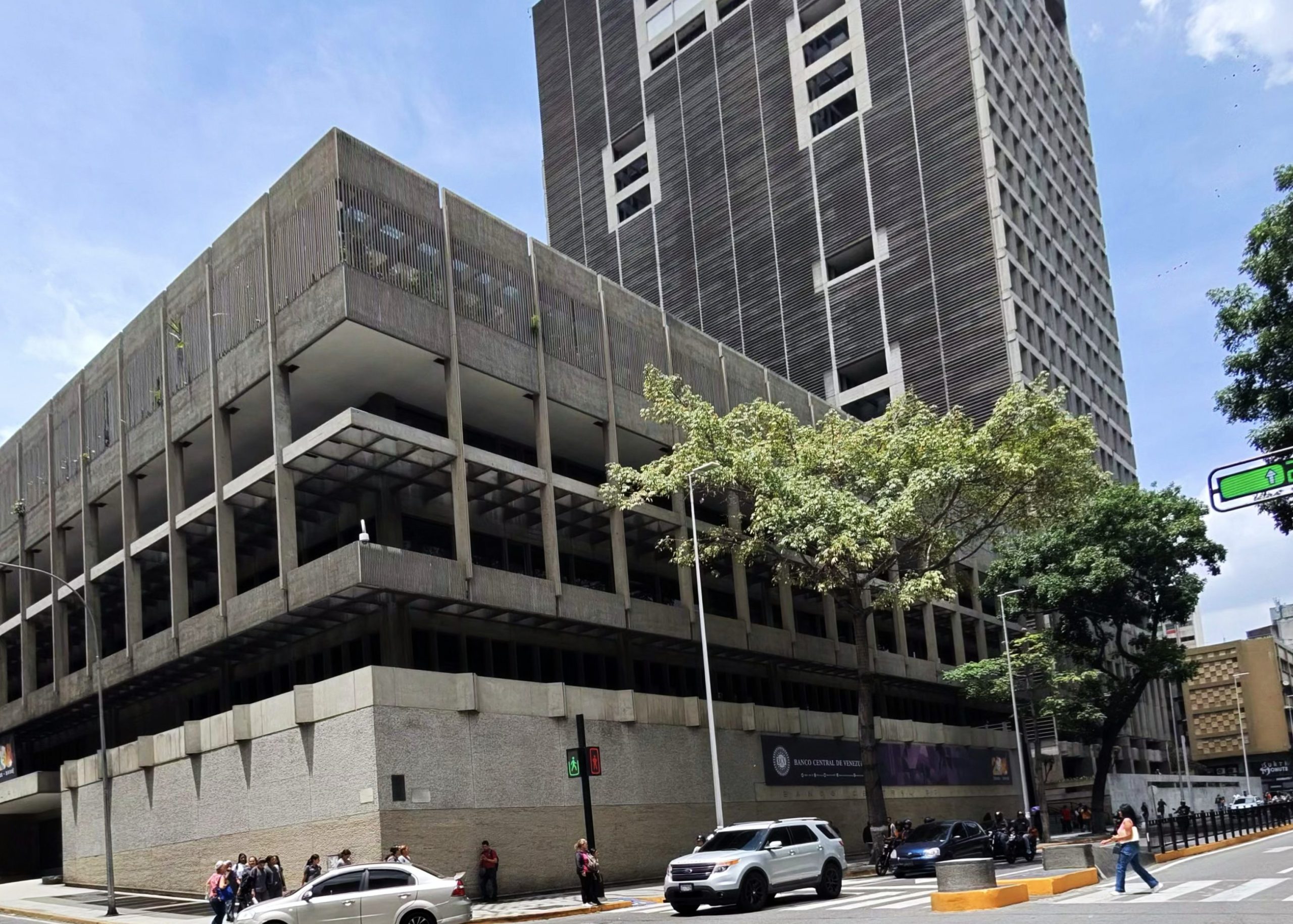 PIB venezolano crece 2,51% en primer trimestre pese a caída petrolera