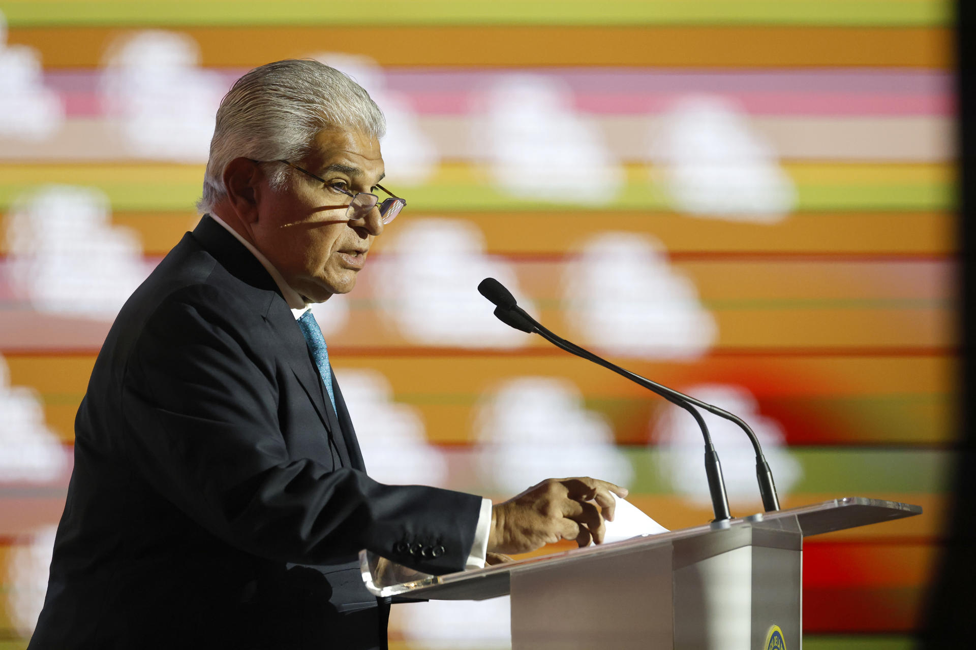 Mulino recibirá a María Corina Machado para discutir futuro democrático
