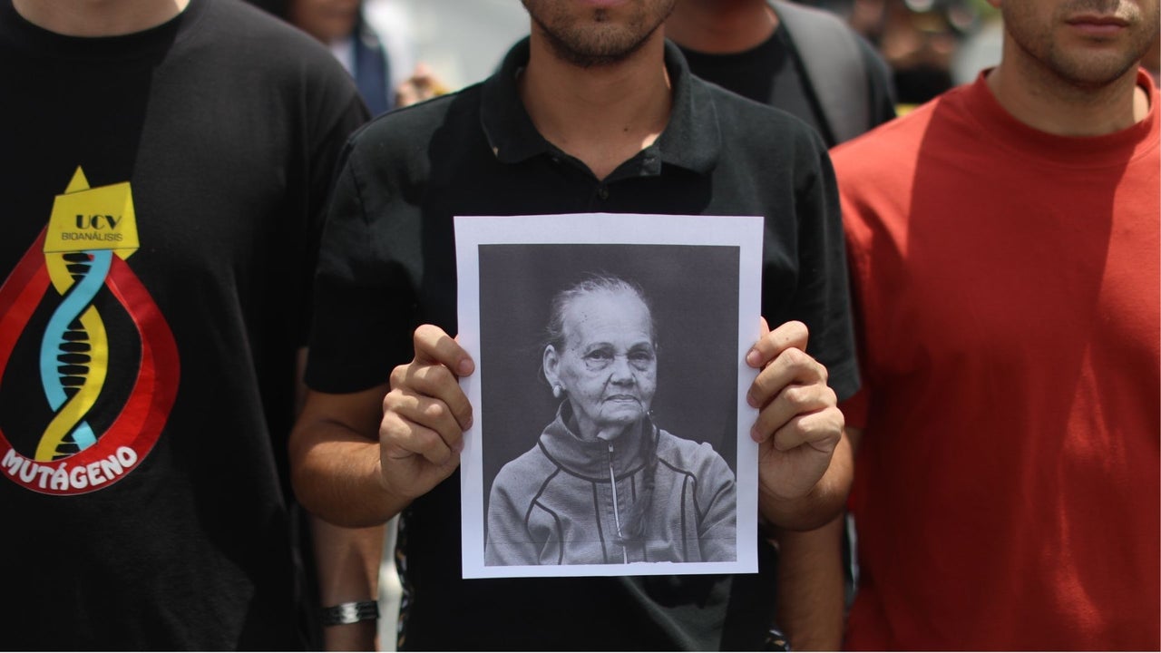 Madre de presos políticos venezolanos teme convertirse en otra Carmen Navas