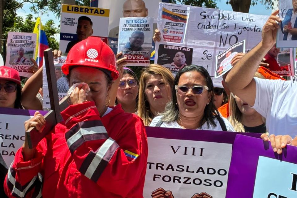 Madre de preso político sufre ACV tras negación de liberación