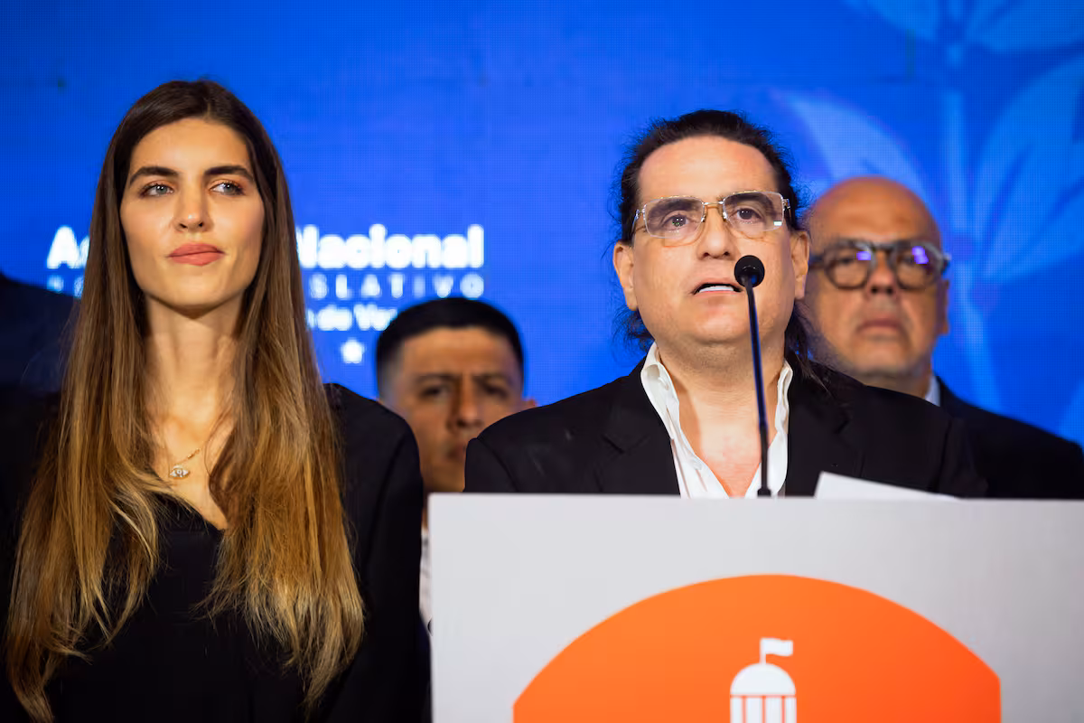 Camilla Fabri abandona Venezuela para regresar a Italia