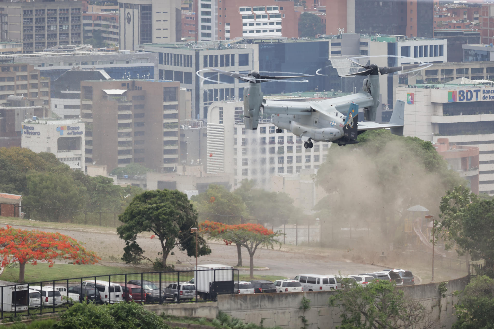 EE.UU. realiza ejercicio militar con helicópteros Osprey en su embajada de Caracas