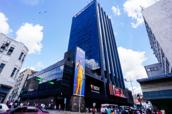 Banco de Venezuela firma acuerdos de corresponsalía con Abanca y Banesco