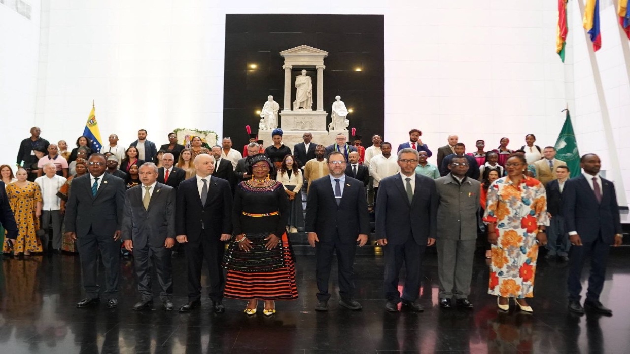 Venezuela inaugura XXI Semana Mundial de África con homenaje a Bolívar