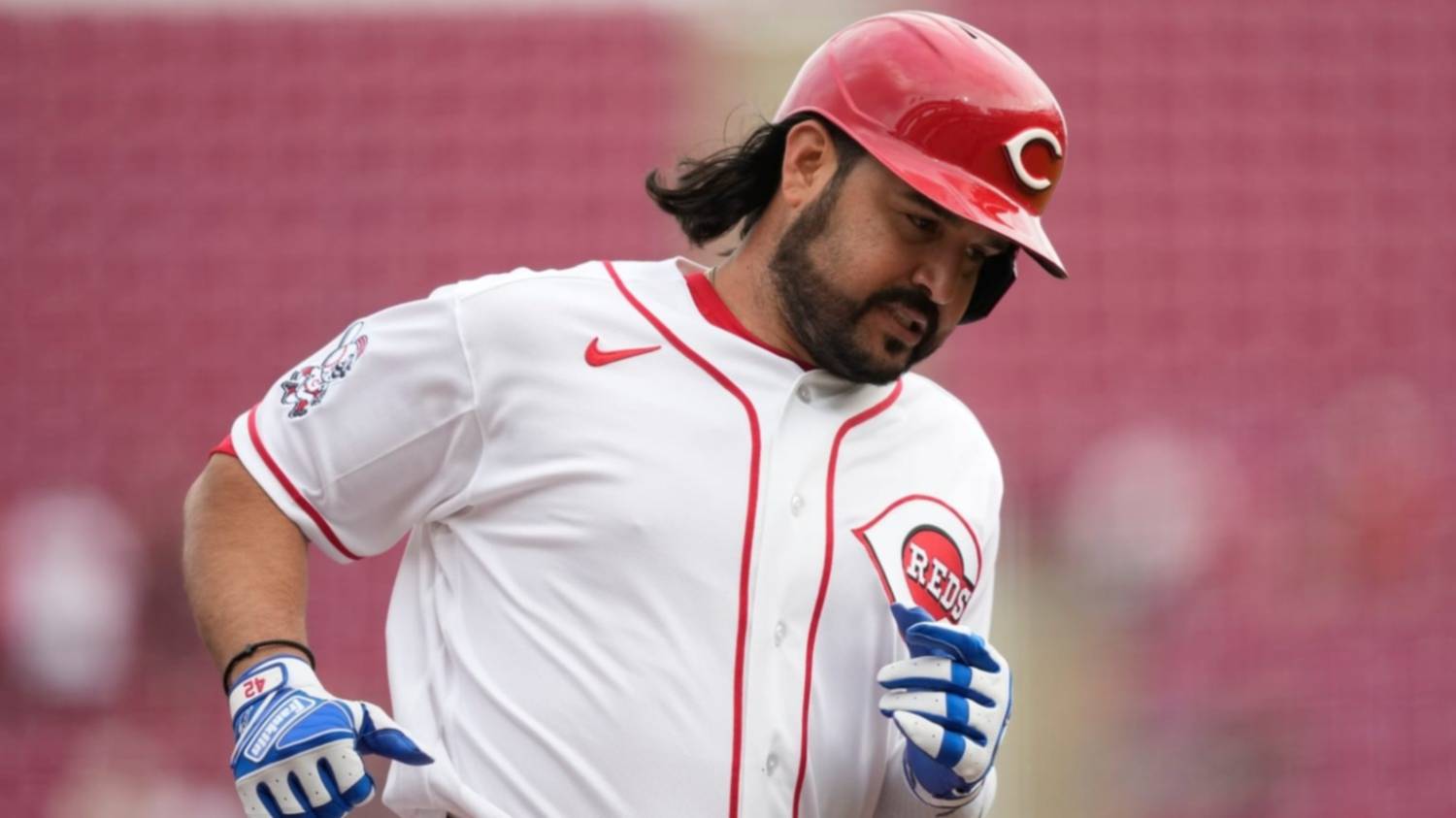 Eugenio Suárez rompe récord histórico de dobles venezolanos