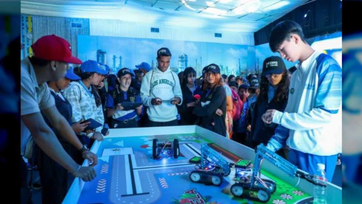 MINCYT y UNC inauguran Expo Niñas y Niños Productores