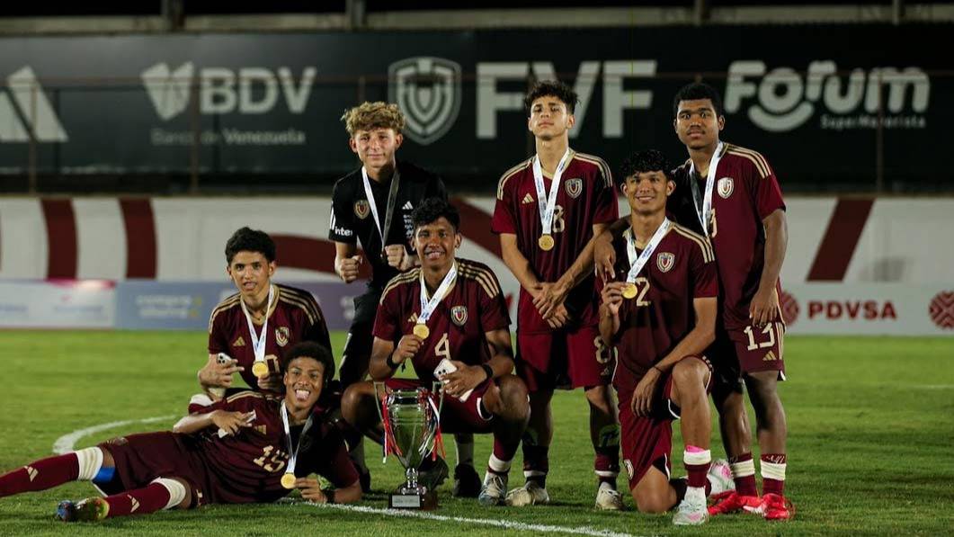 Esquema táctico de la Vinotinto bajo Juan Domingo Tolisano