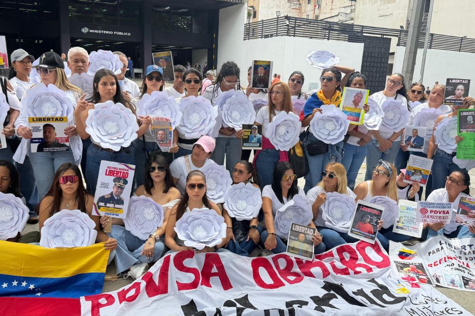 Familiares de 78 presos por caso Pdvsa Obrero exigen justicia