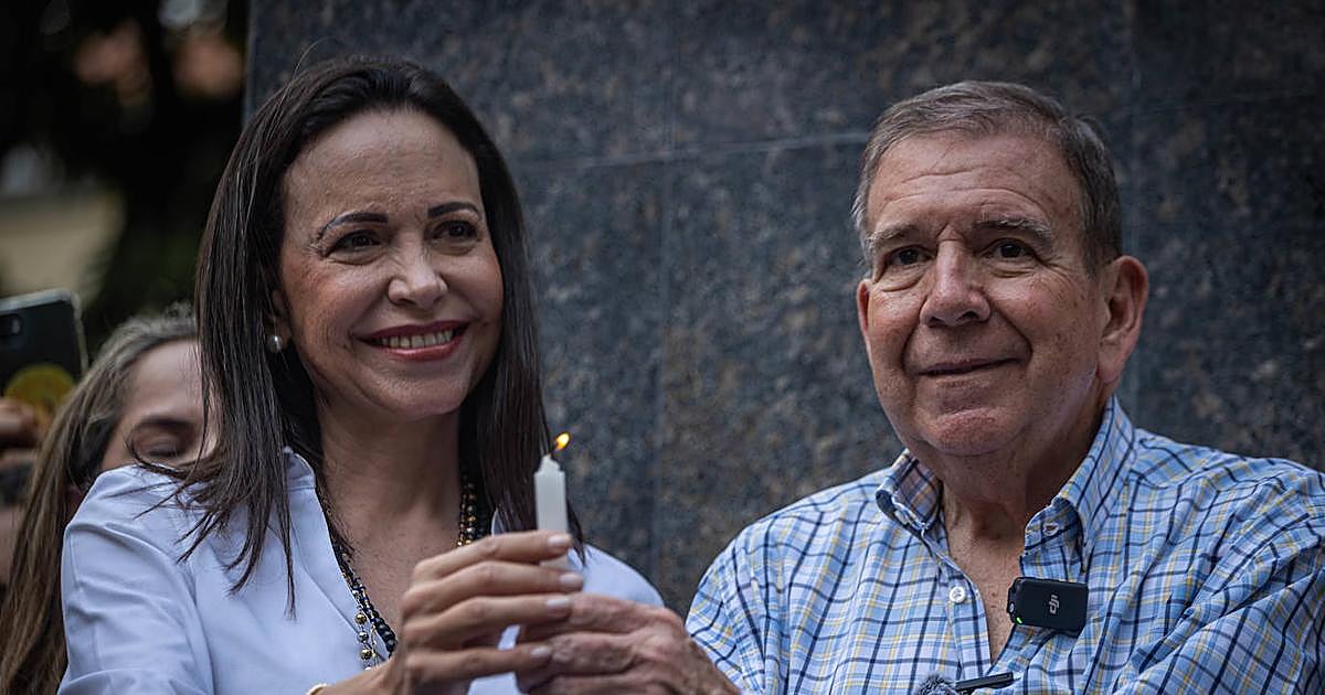 Machado y González proponen plan transición democrática con gobierno venezolano