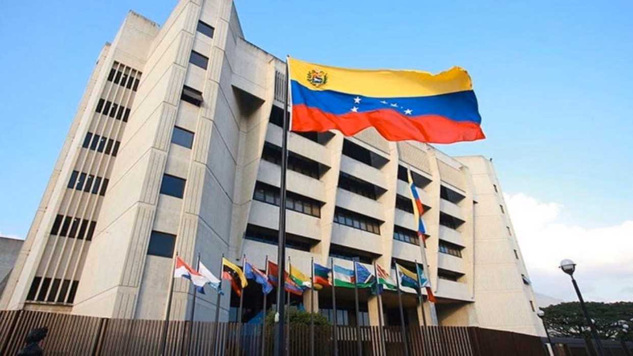 Magistrado pide incrementar tribunales y personal del sistema judicial