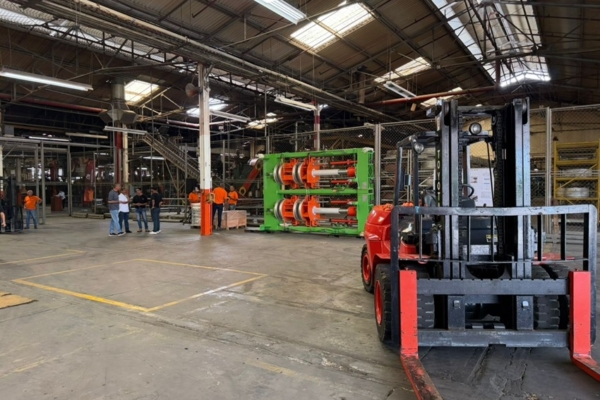 Parque Industrial Caucho inicia producción de cauchos para motocicletas