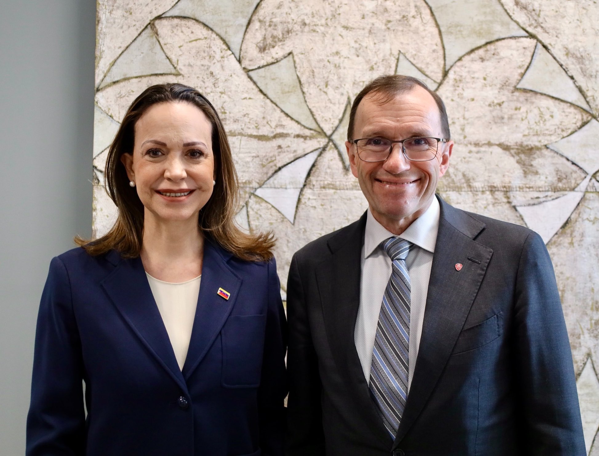 María Corina Machado se reúne con canciller de Noruega