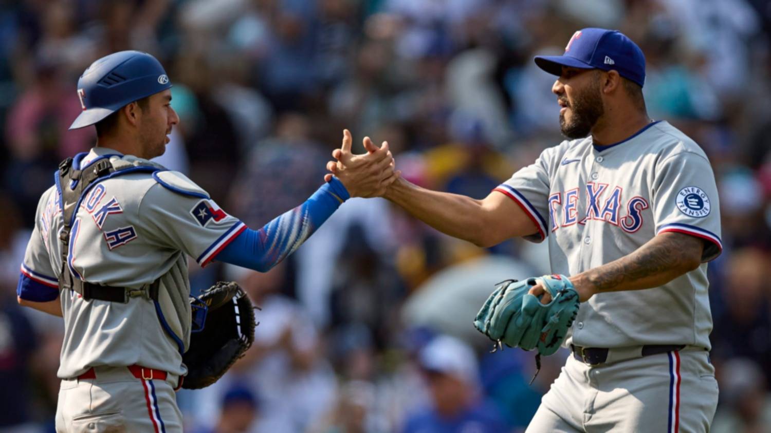 Lanzador de Leones regresa a MLB con Texas Rangers