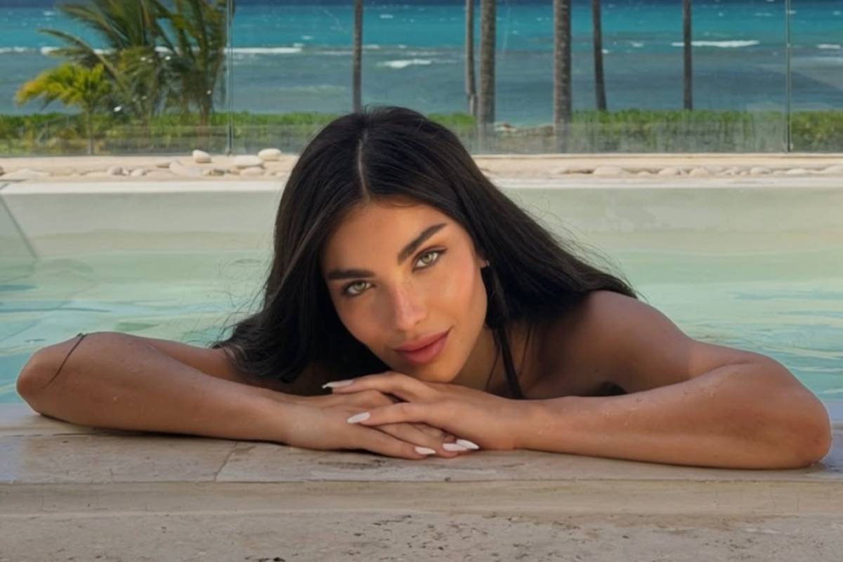Aleska Génesis cautiva en redes sociales con pequeño bikini
