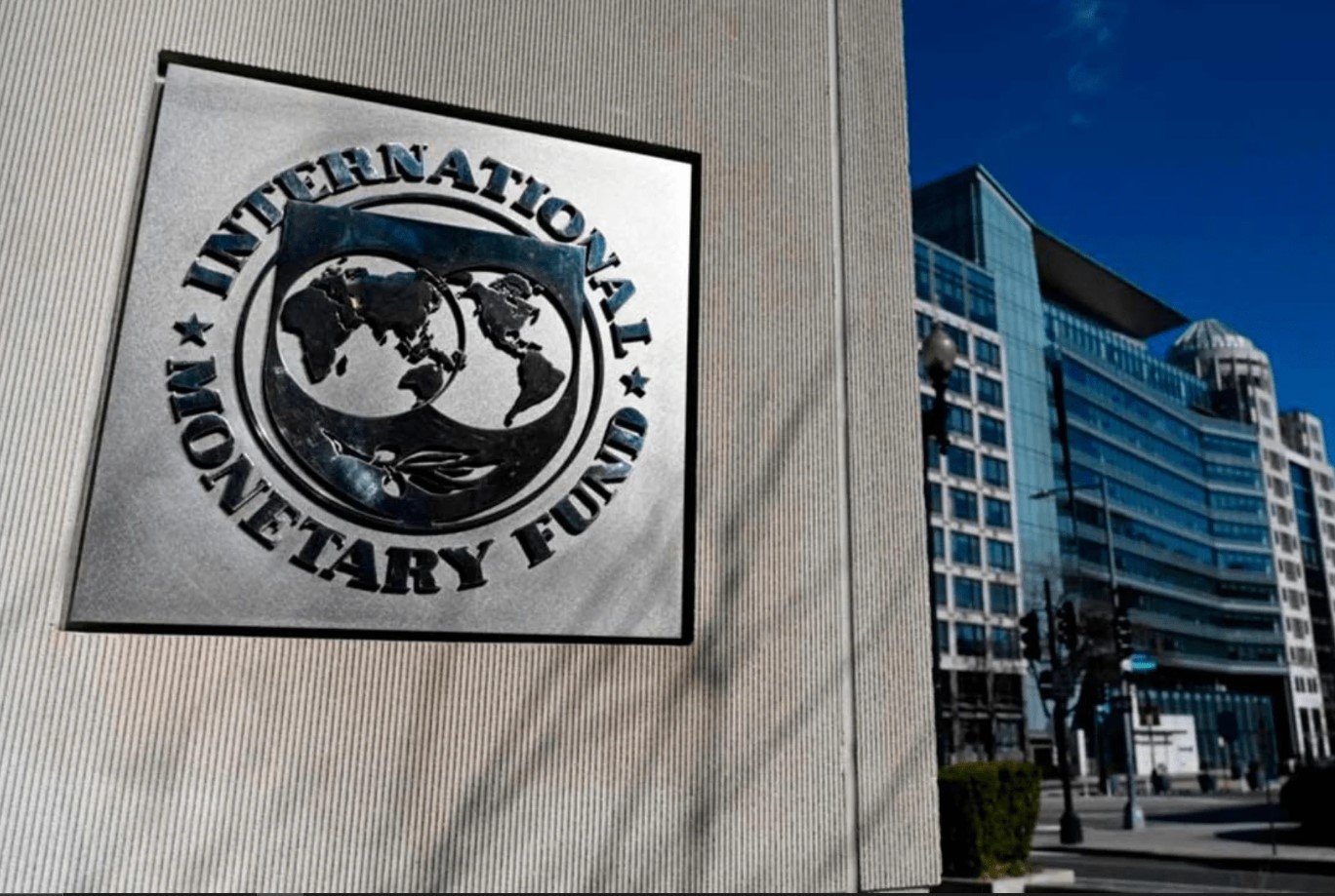 FMI abrió la puerta a nuevas consultas económicas con el régimen de Delcy Rodríguez
