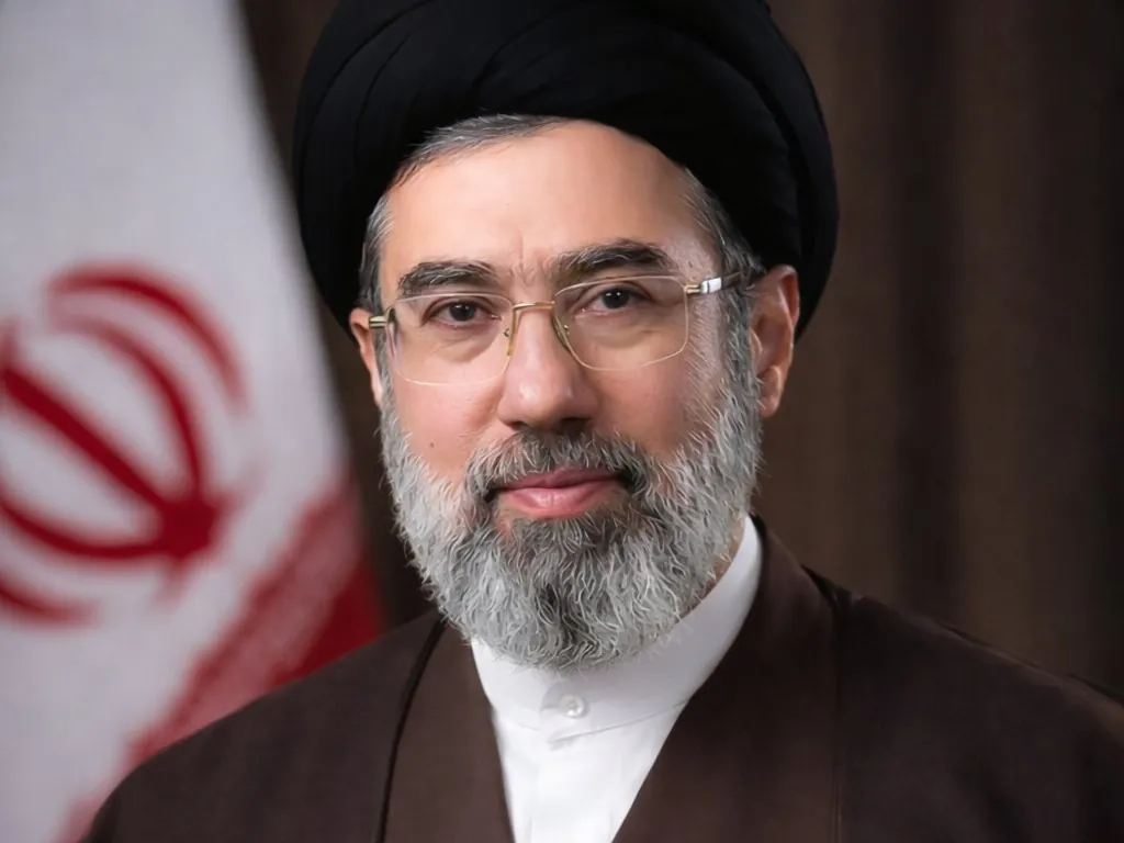 El líder supremo iraní, Mojtaba Jamenei, permanece bajo la sombra de los guardianes