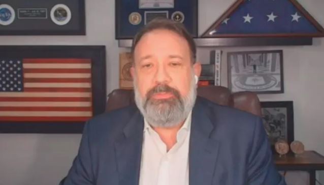 Exagente de la CIA en Caracas lanzó dura advertencia a Diosdado Cabello tras caída de “Niño Guerrero”