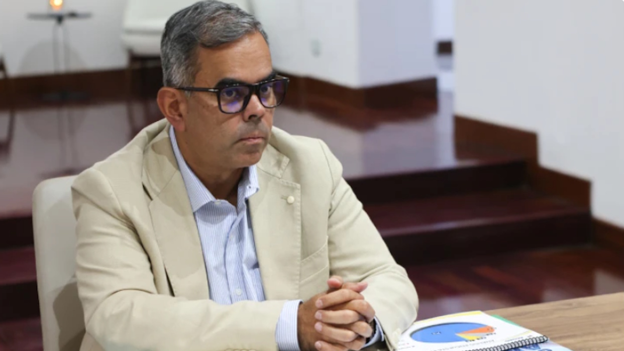 Presidenta (E) designa a Juan José Ramírez como nuevo jefe del Sistema 1×10 del Buen Gobierno