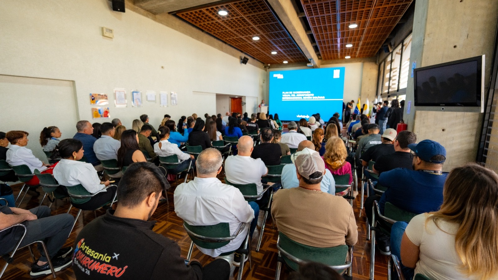 Diseñan propuesta de Gobernanza Visual para proyectar la identidad nacional desde el Aeropuerto Internacional de Maiquetía