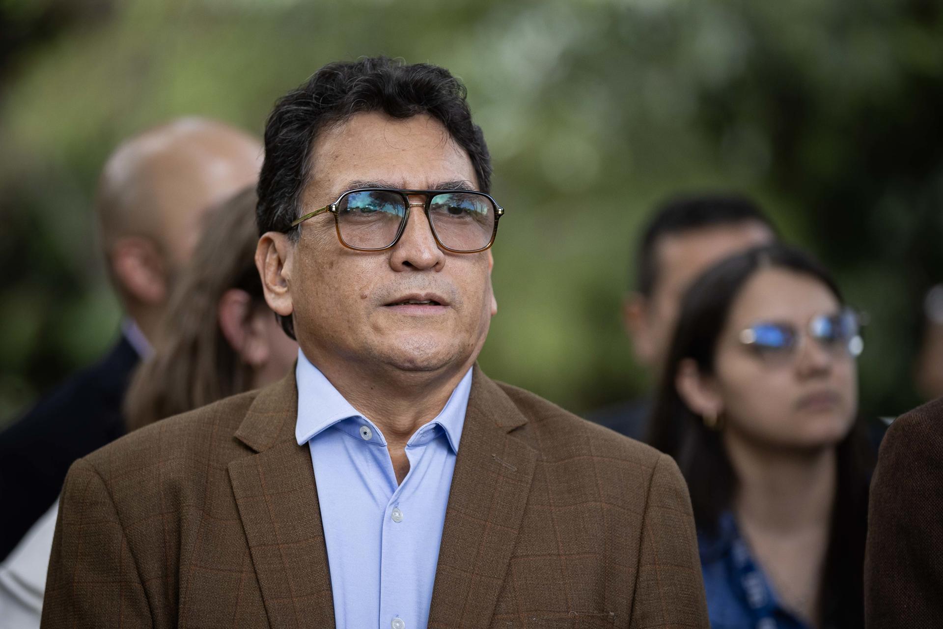 Abrieron investigación contra embajador de Colombia en Venezuela y otros diplomáticos por este motivo