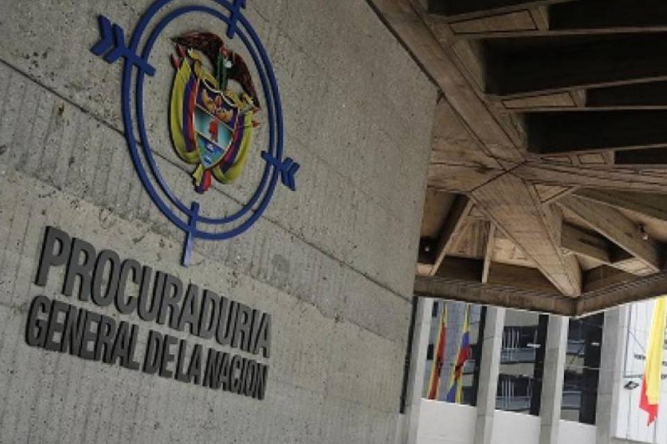 Colombia investiga a embajador en Venezuela y otros diplomáticos