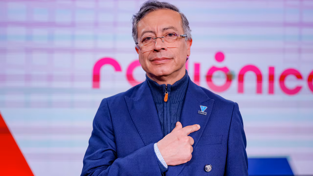Gustavo Petro reveló que a Delcy Rodríguez le están diciendo que debe dolarizar Venezuela (VIDEO)