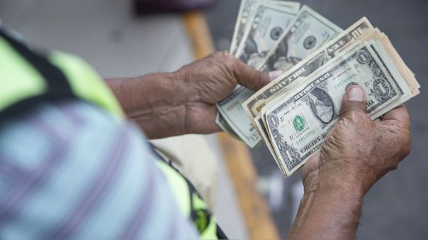 El dólar oficial en Venezuela supera la barrera de los 600 bolívares – Efecto Cocuyo