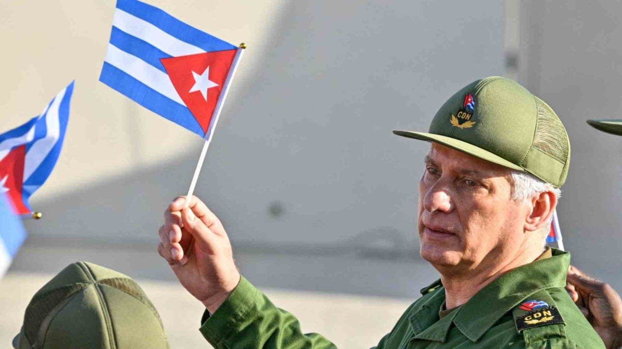 “No es un acto voluntario de querer cambiar, es una respuesta a la presión de EE. UU.”: analista sobre supuestas reformas impulsadas por el régimen en Cuba | NTN24.COM