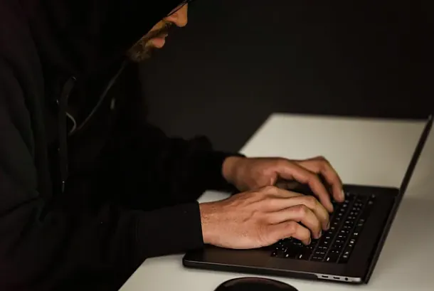 Brasil denuncia que un ataque pirata a su sistema de alertas oficial ha enviado falsos avisos de amenaza a la población