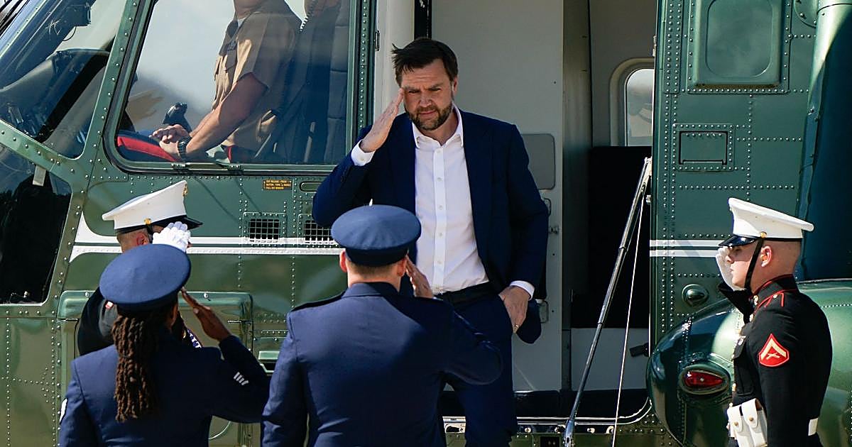 Vance viaja a Suiza para tratar de salvar el acuerdo con Irán