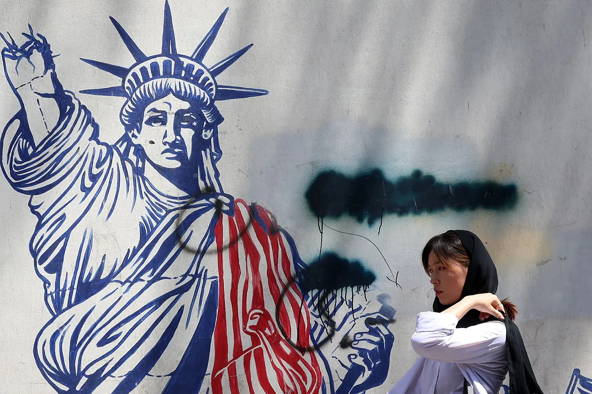 Negociadores de EEUU e Irán inician el segundo día de conversaciones tras un comienzo difícil por la “amenazante declaración” de Trump