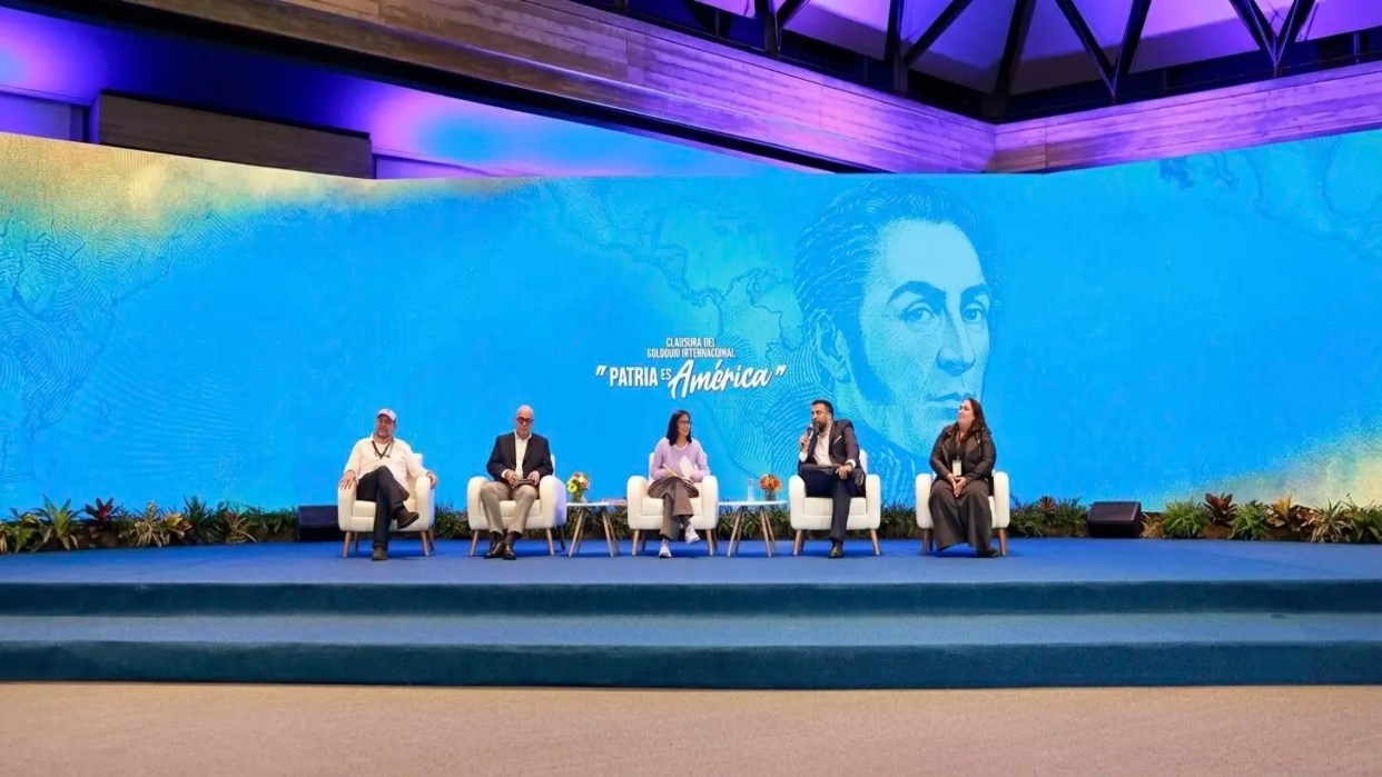 Delcy Rodríguez sobre EEUU: Restablecer relaciones ha sido el camino correcto