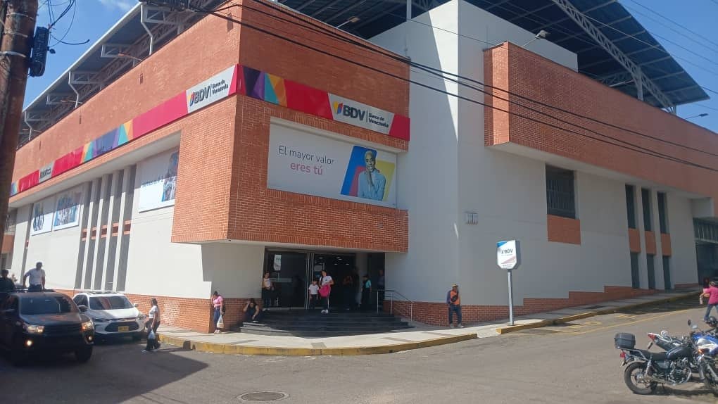 En Banco de Venezuela en Táchira amedrentan a los empleados y los obligan a renunciar