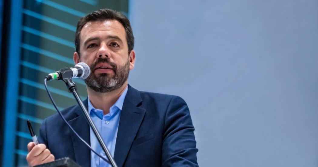 Alcalde de Bogotá ofrece apoyo a Venezuela tras terremoto de magnitud 7,5