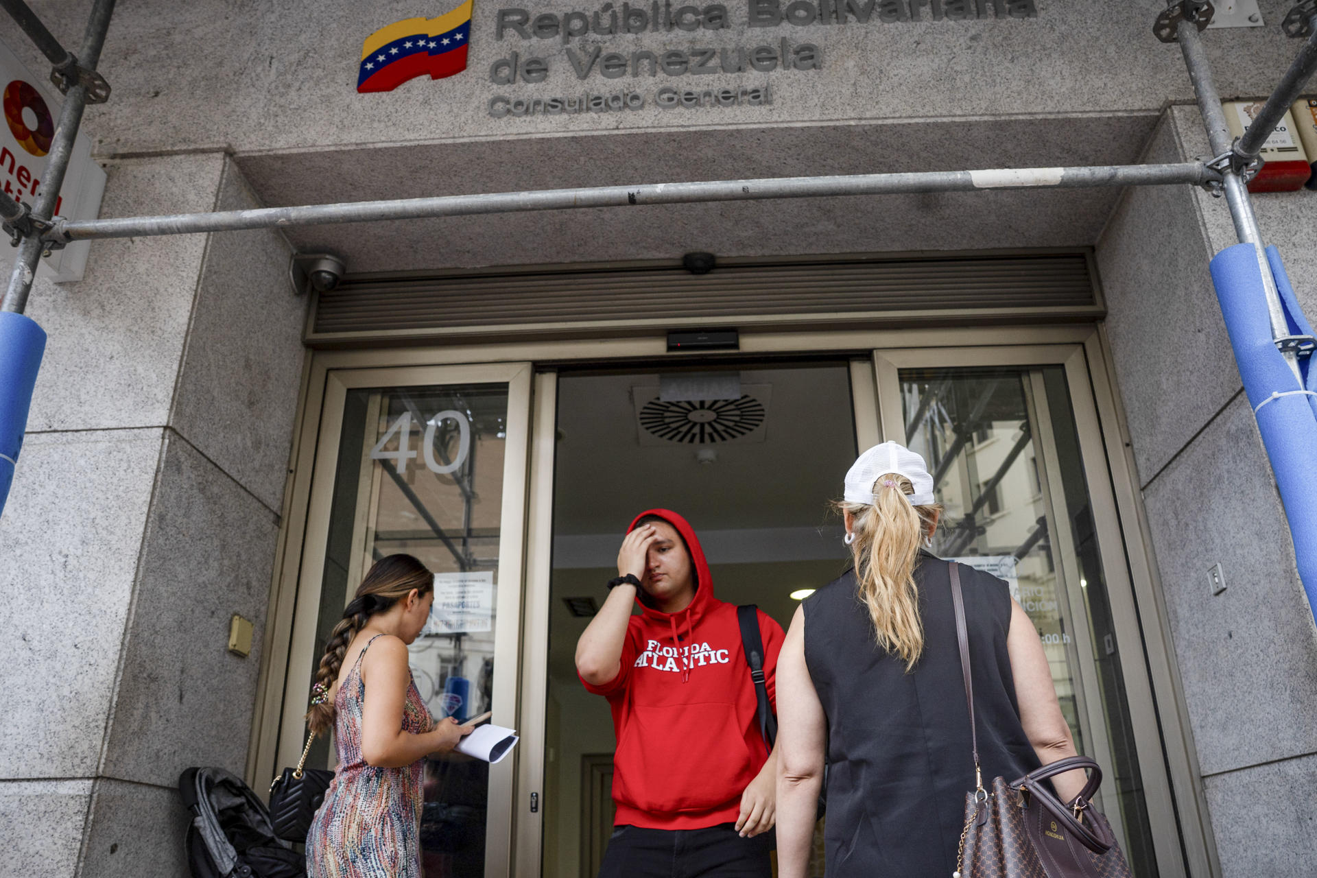 Venezuela crea un fondo de 200 millones de dólares para atender la emergencia por los terremotos