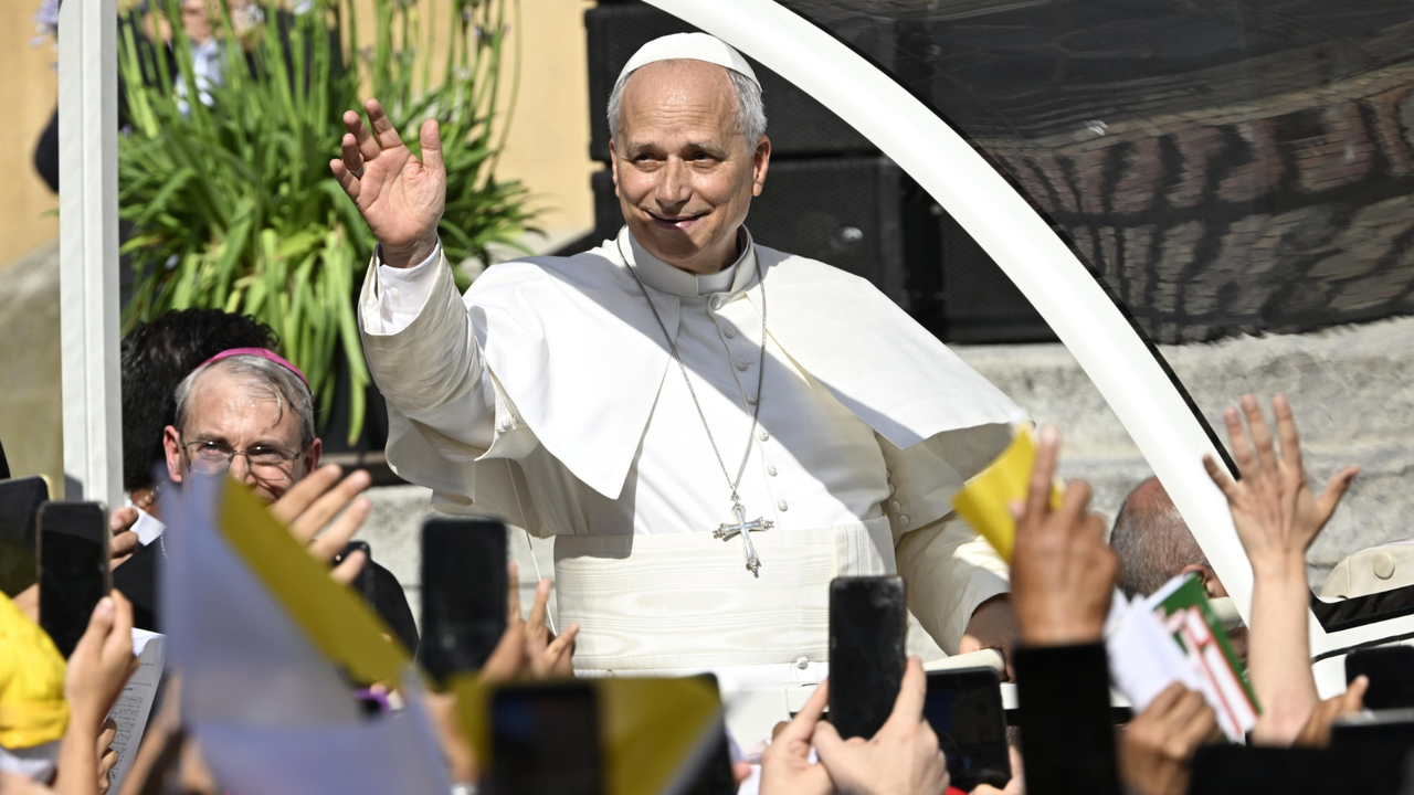Papa León XIV envió 100.000 euros a Venezuela para ayudar con las labores de socorro tras poderosos terremotos | NTN24.COM