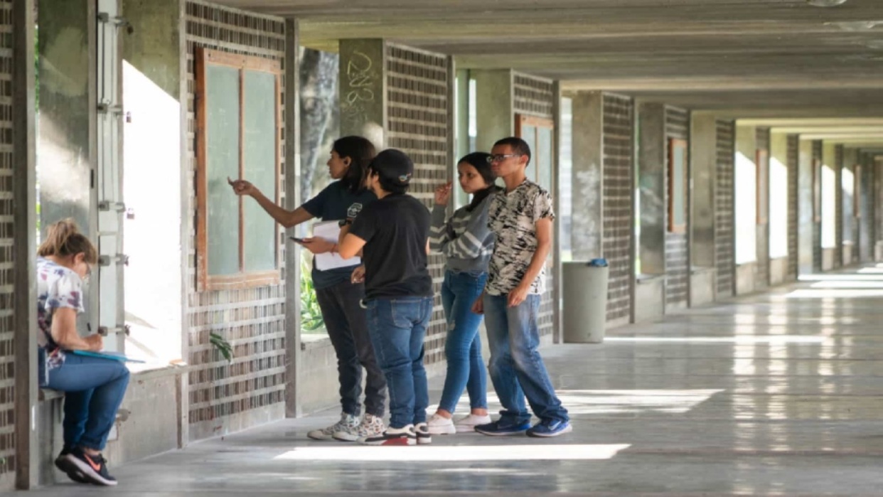 Ministerio de Educación Universitaria suspende actividades en todo el país tras decretarse Estado de Emergencia por sismos