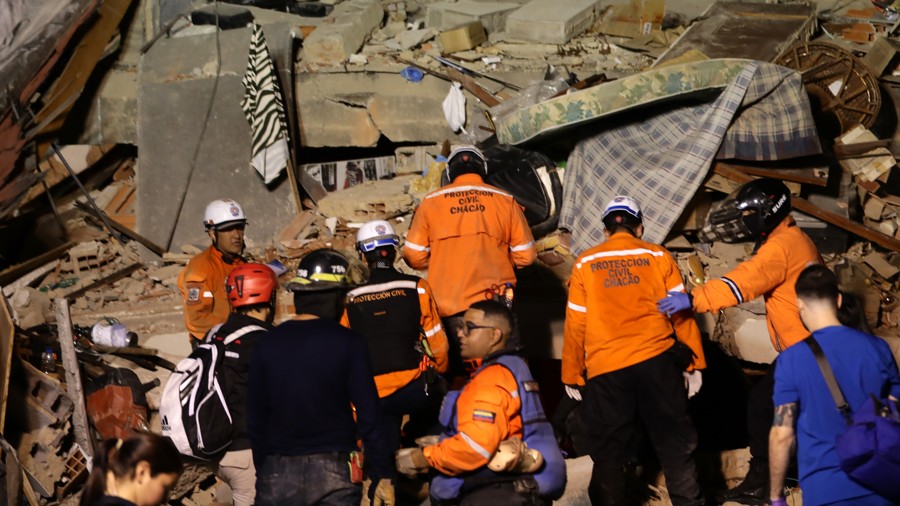 Asciende a 188 la cifra de fallecidos y reportan más de 200 personas atrapadas tras fuerte terremoto en Caracas
