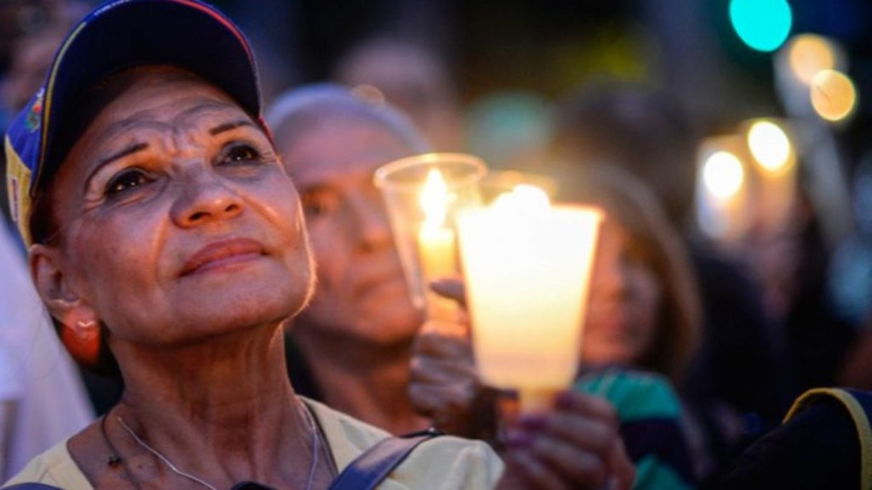 Presidenta (E) Delcy Rodríguez convoca a una oración ecuménica nacional tras fuertes sismos en el país