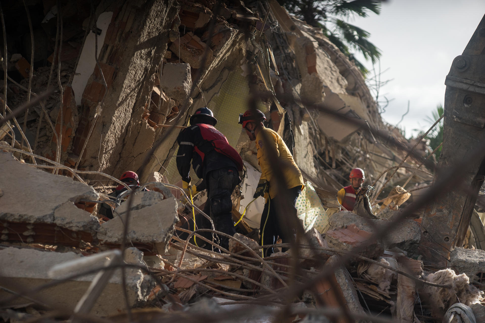¿Por qué se han derrumbado tantos edificios en el terremoto de Venezuela? El duro aprendizaje de Chile