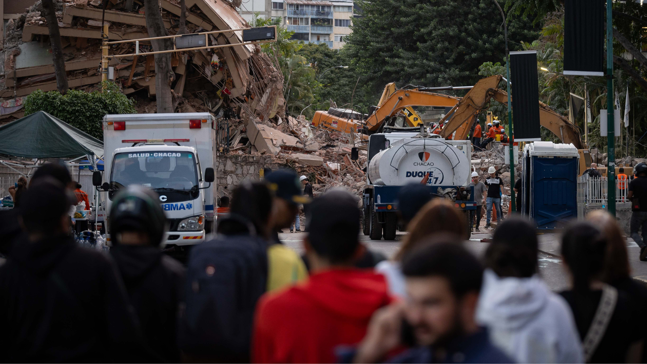 Aumenta el balance de muertos y heridos extranjeros tras fuertes terremotos de magnitud 7,2 y 7,5 en Venezuela | NTN24.COM