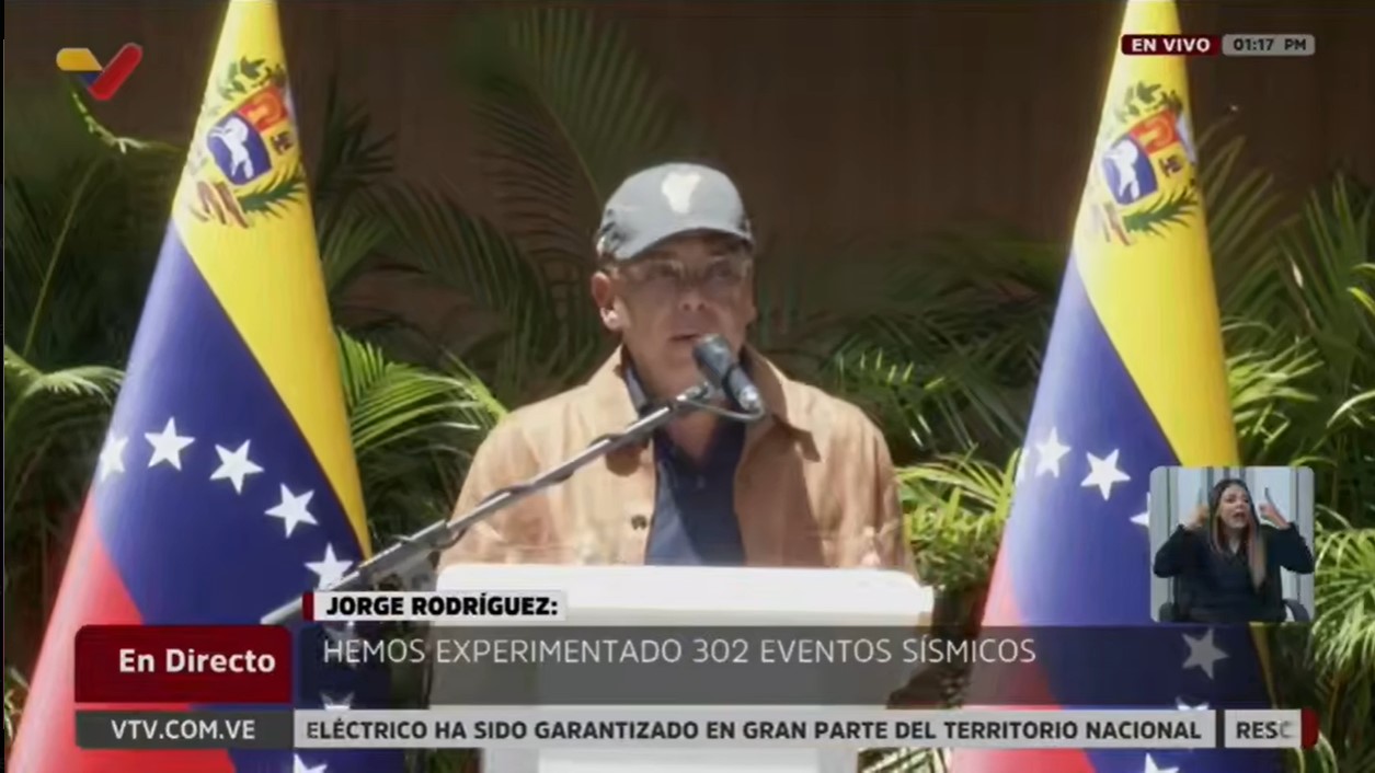 Jorge Rodríguez pidió a los venezolanos no bajar a La Guaira para evitar “colapsar las vías” (VIDEO)